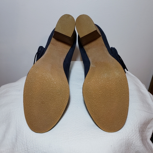 NEW Crown Vintage suede navy fringe booties - Picture 9 of 10